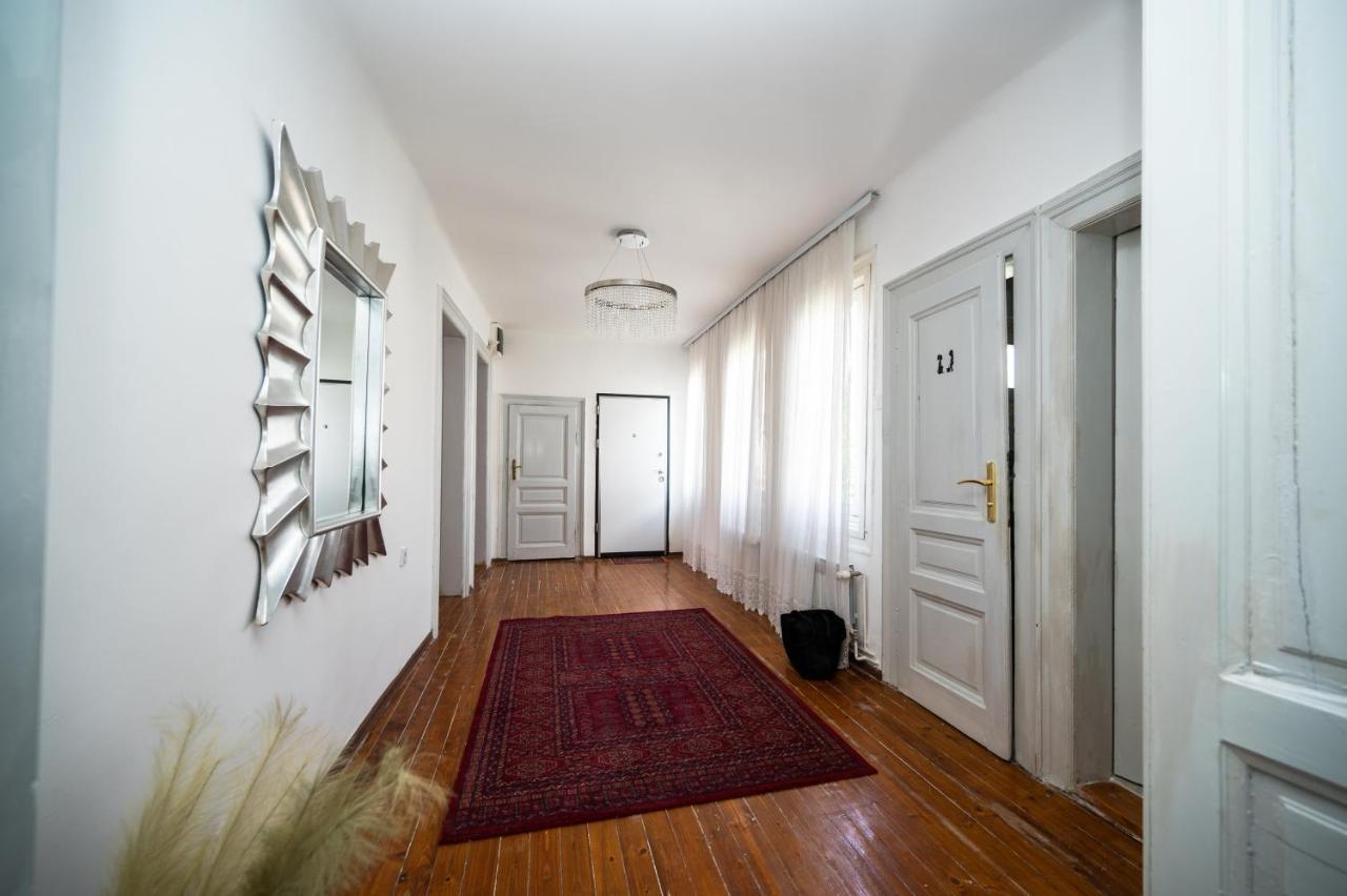 Authentic Design 2bdr Apartment in old town Apartment Sarajevo